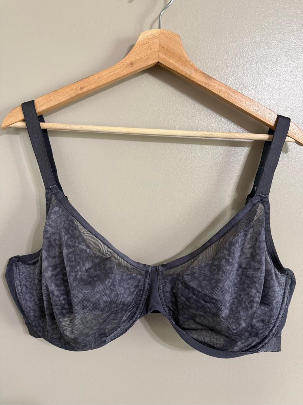 Soma Unbelievable Lift Perfect Coverage Underwire Bra Gray Leopard Sheer 40G